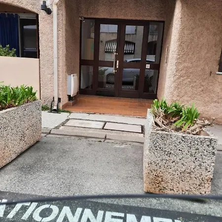 Les Aigues Marines Apartment